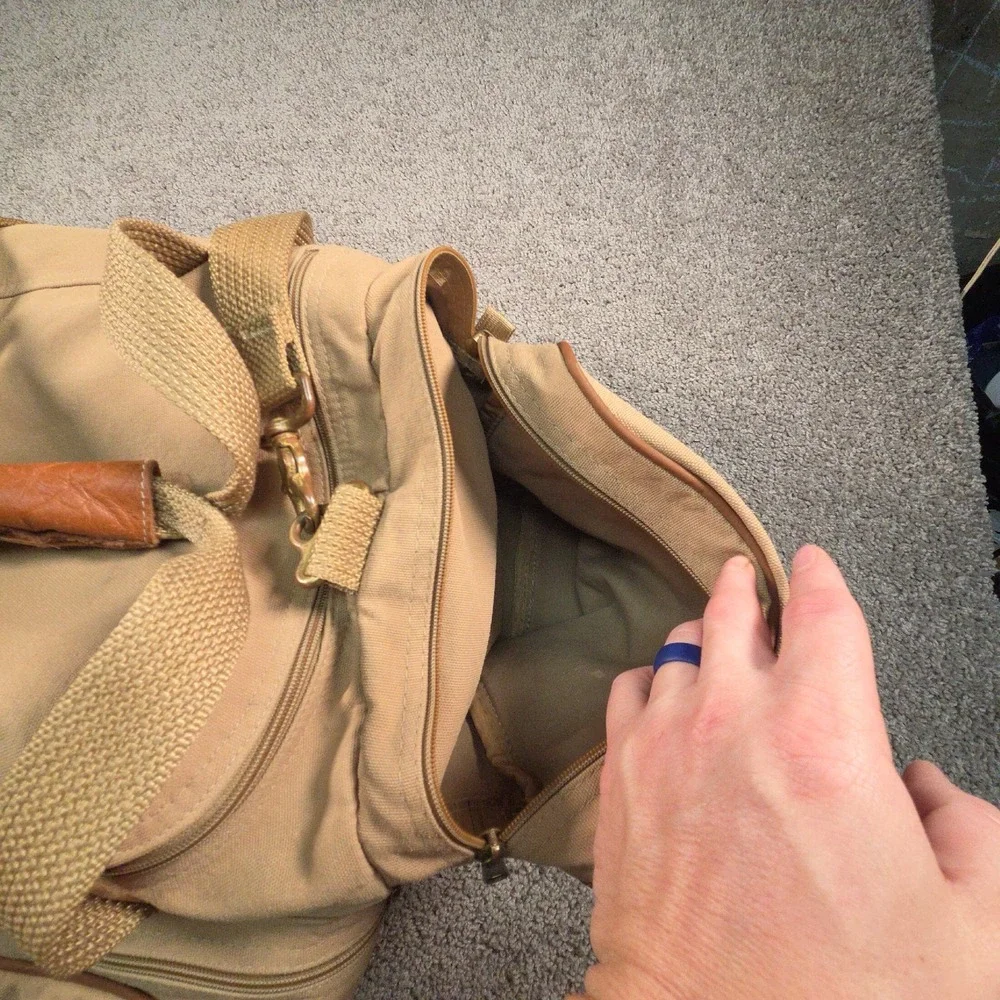 Vintage Ford Eddie Bauer Canvas Duffle Bag 21